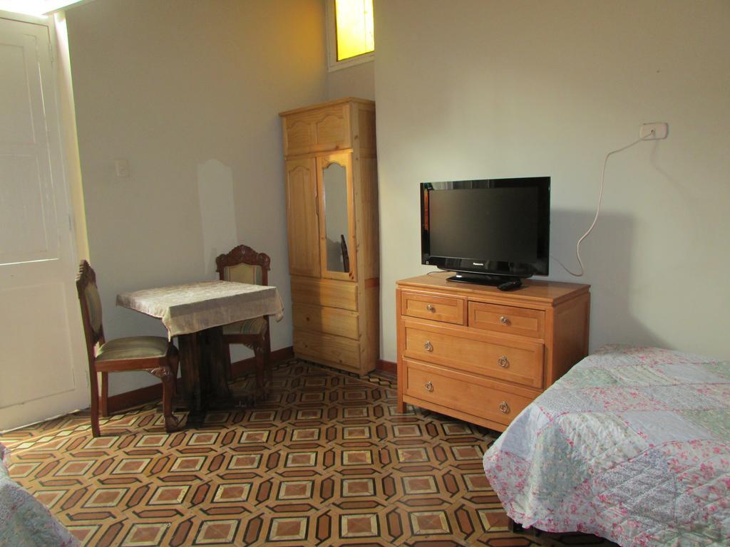 Residencial Miraflores B&B Lima Phòng bức ảnh